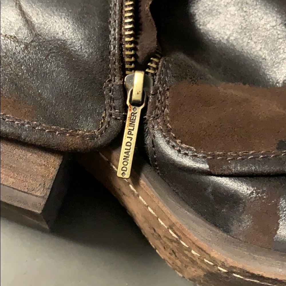 Donald Pliner Devi brown boots